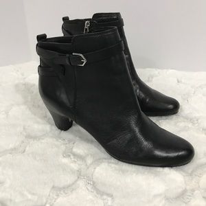 Sam Edelman black booties 9.5 leather